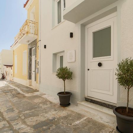 Istion Andros Luxury Suites Exteriör bild