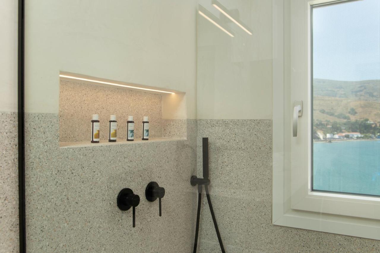 Istion Andros Luxury Suites Exteriör bild